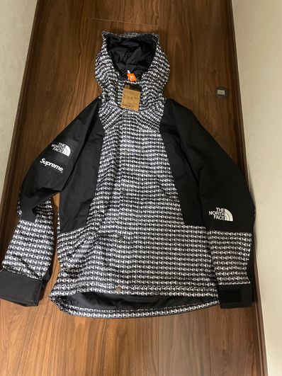 Supreme x The North Face Studded Mountain Light Jacket "Black"