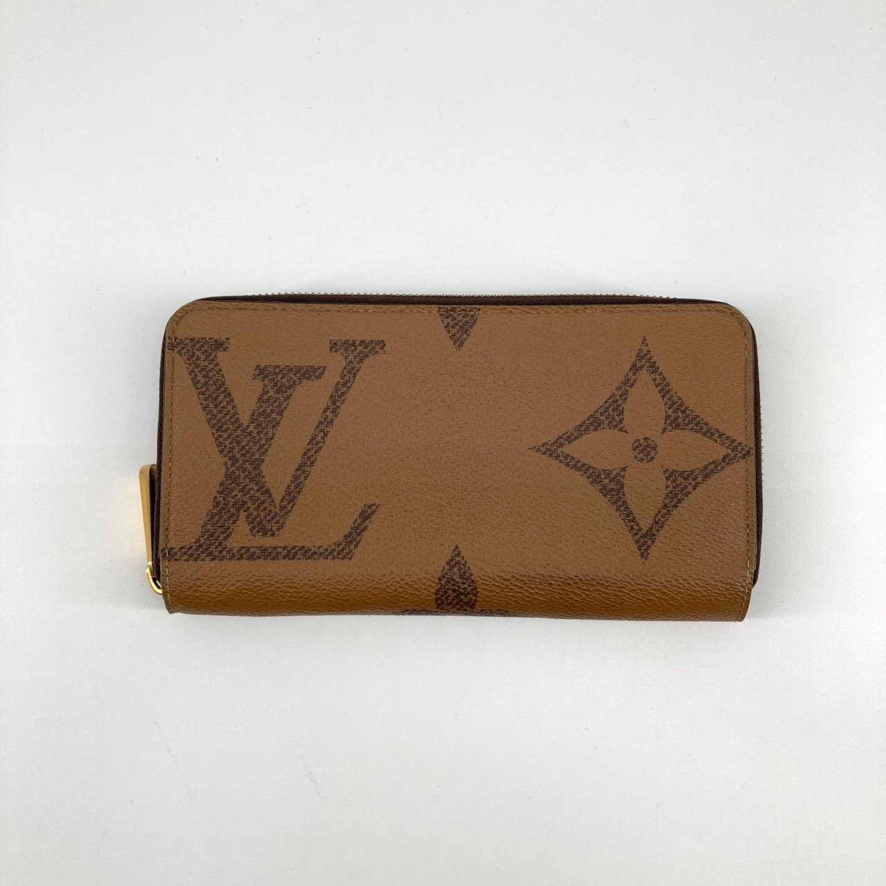 LOUIS VUITTON(ルイ・ヴィトン) ジッピー ウォレット ジャイアント リバース キャンバス M69353 長財布 キャメル