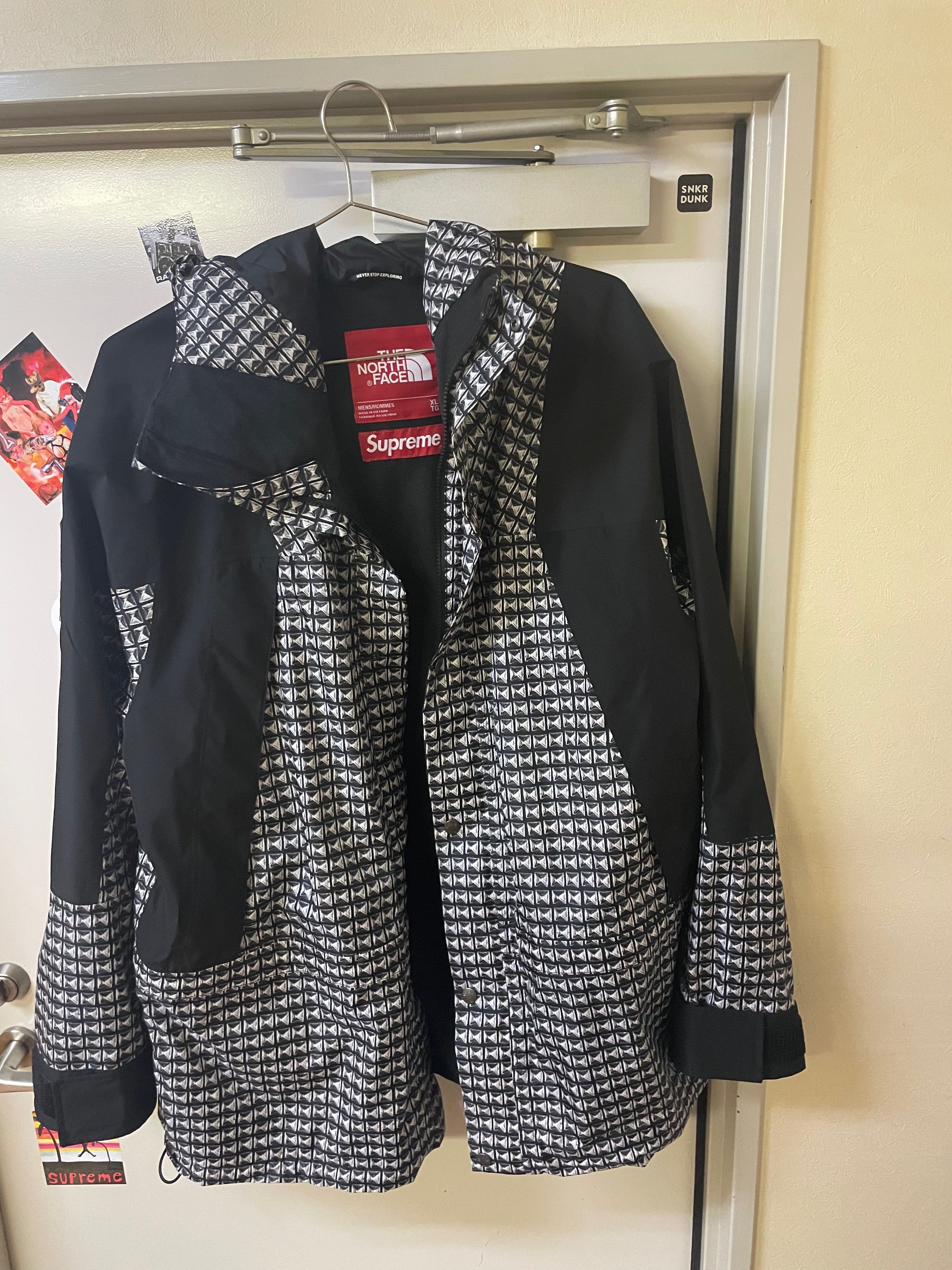 Supreme x The North Face Studded Mountain Light Jacket "Black"