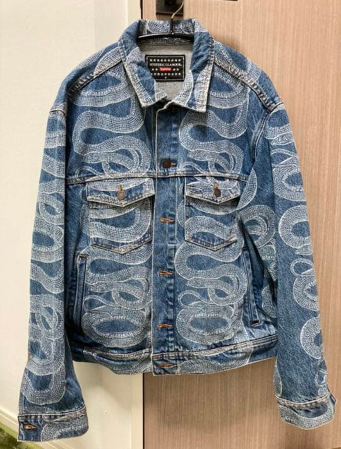 Supreme x HYSTERIC GLAMOUR Snake Denim Trucker Jacket "Blue"
