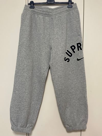 Supreme / Nike Arc Sweatpant "Heather Grey"