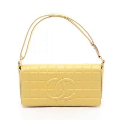 シャネル CHANEL ココマーク チョコバー ショルダーバッグ バッグ ラムスキン(羊革) レディース イエロー系 【中古】