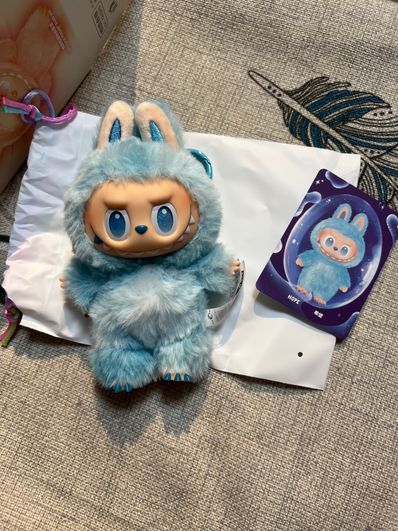 POP MART THE MONSTERS (LABUBU) Big into Energy Series Plush Pendant HOPE