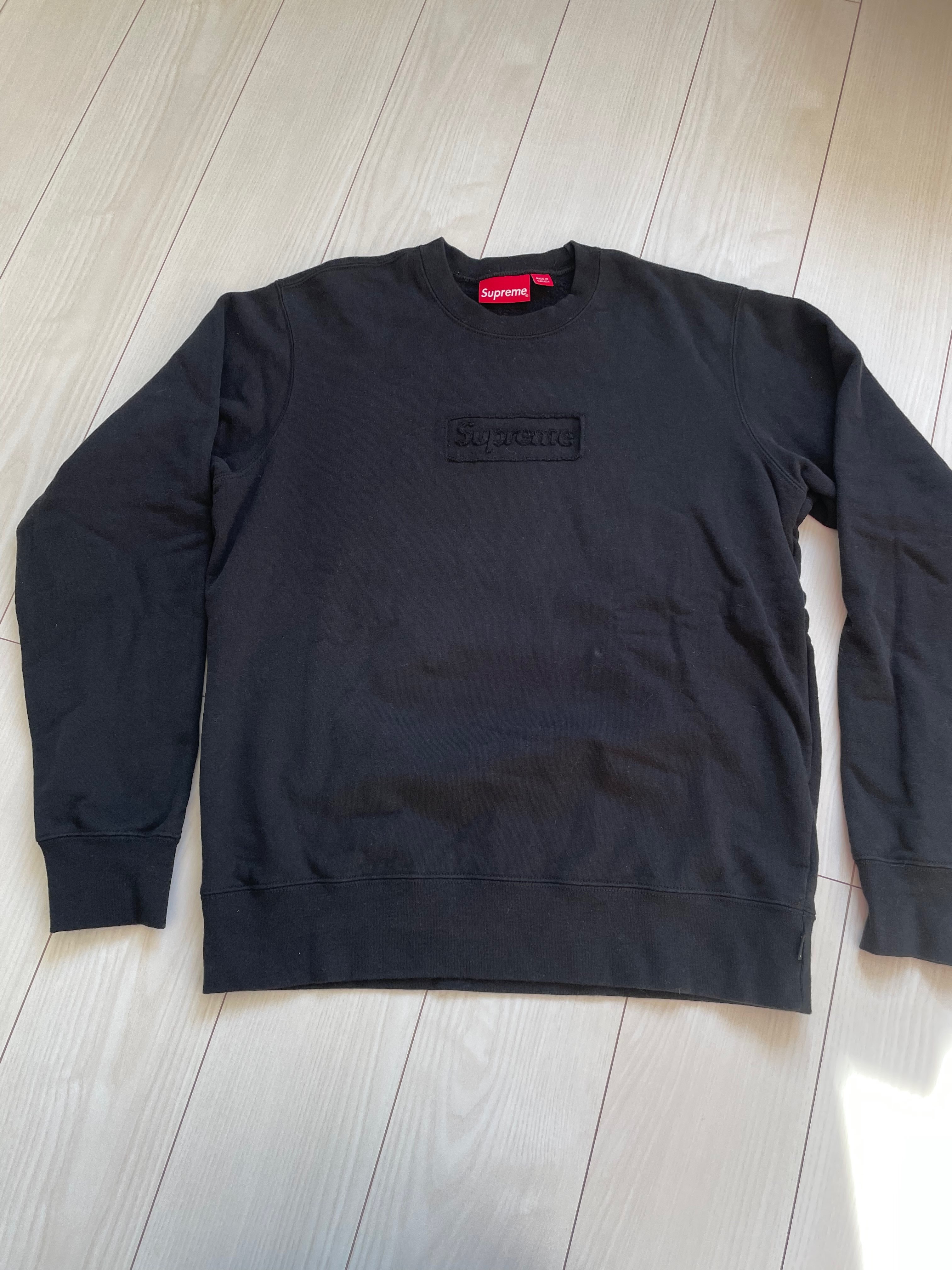 Supreme Cutout Logo Crewneck "Black"