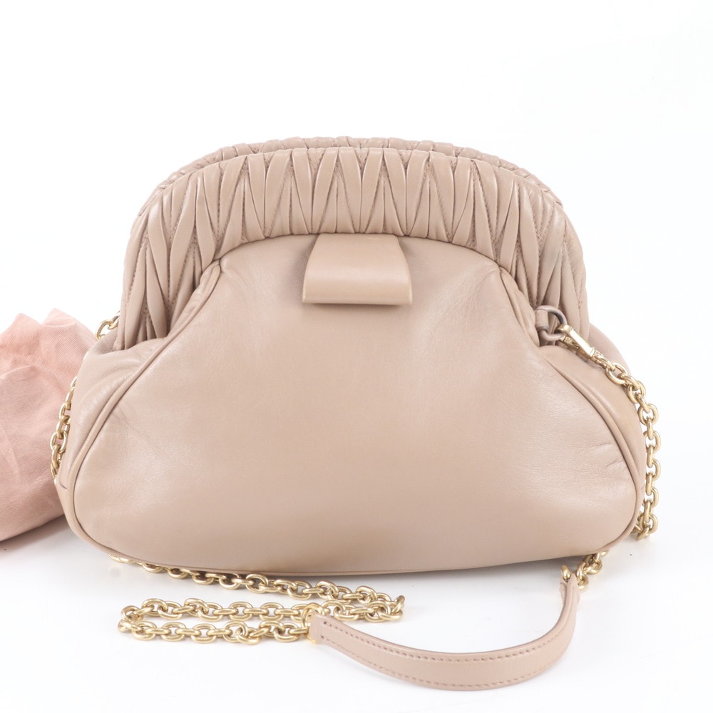■極美品 ミュウミュウ マテラッセ チェーンショルダーバッグ レザー