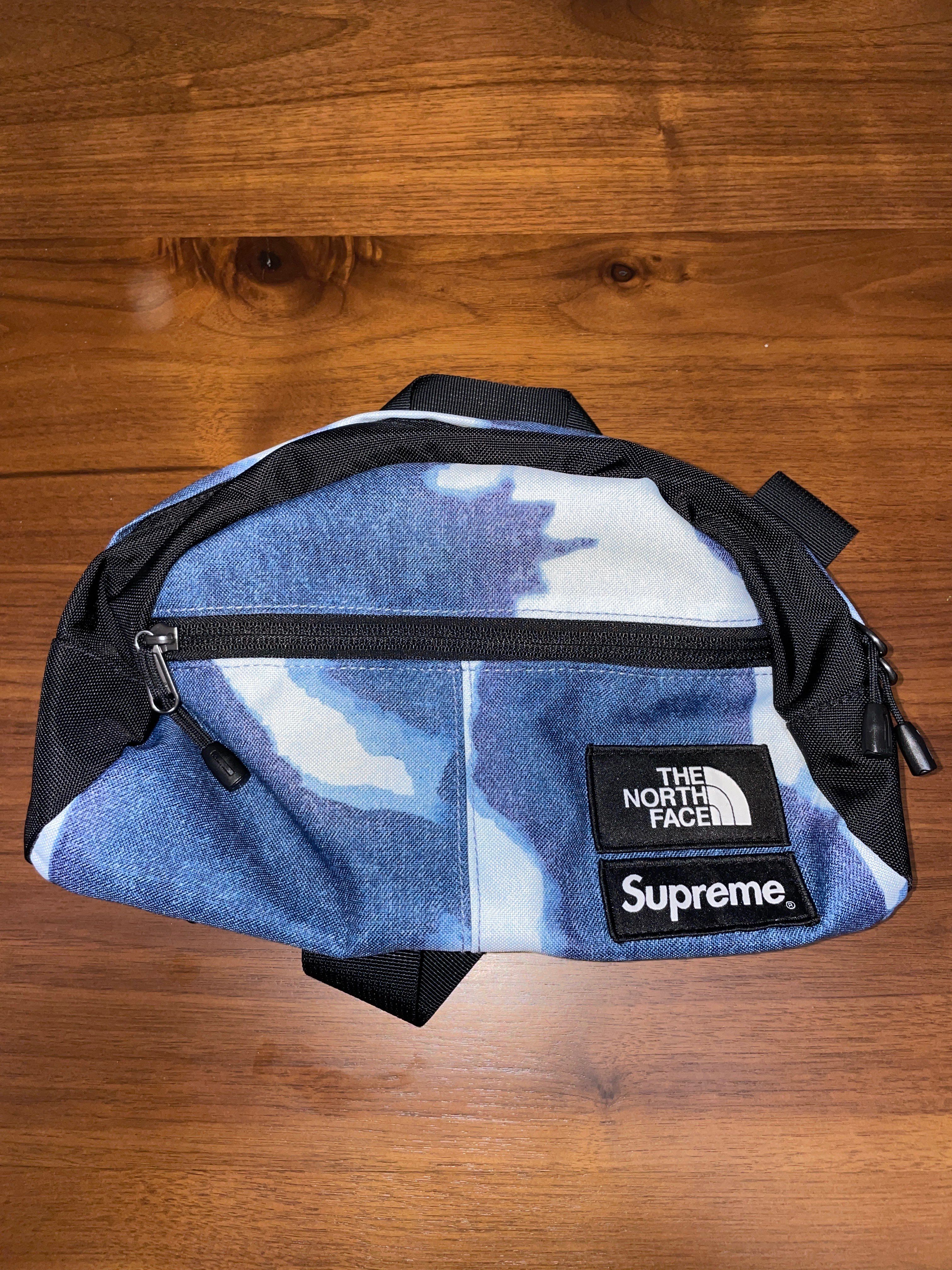 Supreme x The North Face Bleached Denim Print Roo II "Indigo"