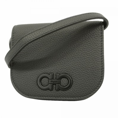 ★最終価格【6cd4945】サルヴァトーレフェラガモ ショルダーウォレット ガンチーニ レザー ブラック シルバー金具【中古】レディース