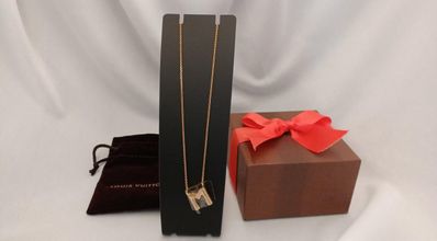 Louis Vuitton LV & Me Necklace Letter M "Gold"
