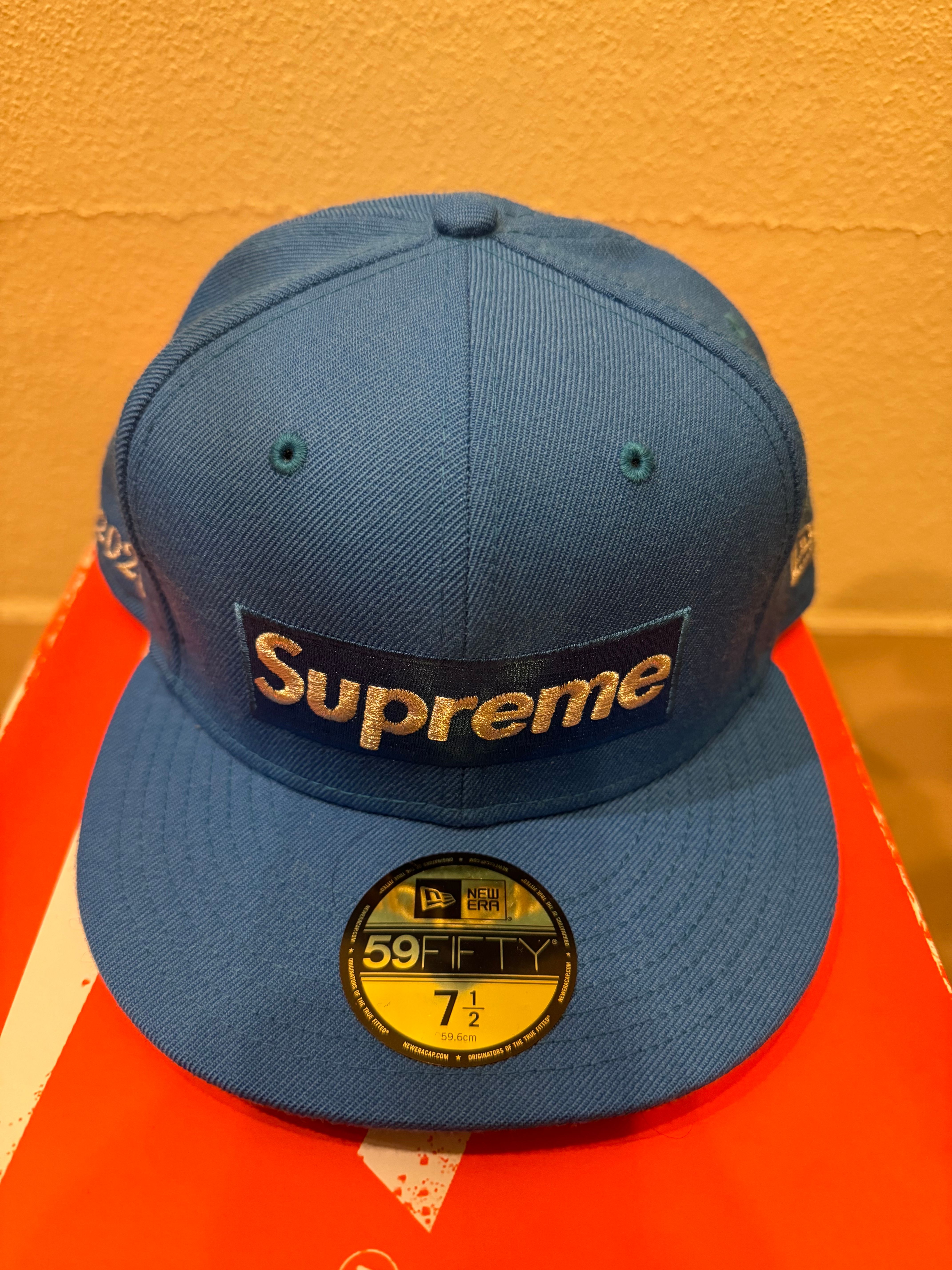 Supreme $1M Metallic Box Logo New Era® "Blue"