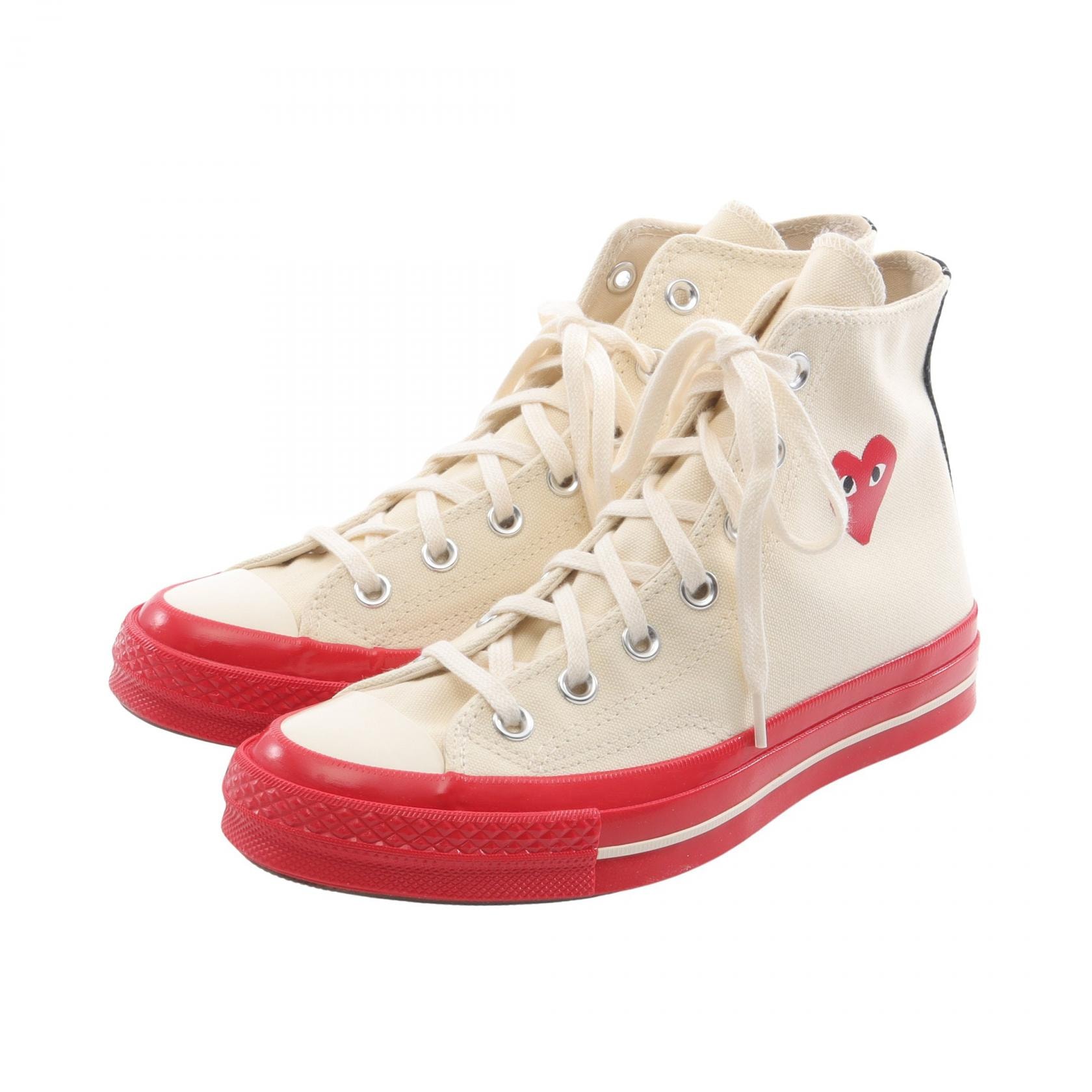 プレイコムデギャルソン PLAY COMME des GARCONS PLAY COMME des GARCONS × CONVERSE スニーカー 靴 キャンバス メンズ レディース ホワイト系 / レッド系 AZ-K124-001-26 【中古】