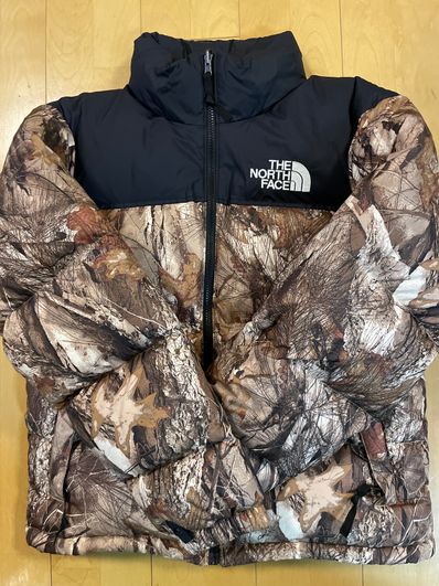The North Face 1996 RETRO NUPTSE PACKABLE JACKET 海外版 "Leaves"