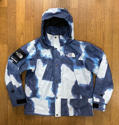 Supreme x The North Face Bleached Denim Print Mountain Jacket "Indigo"