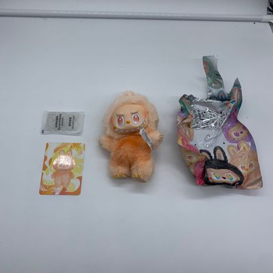 POP MART THE MONSTERS (LABUBU) Big into Energy Series Plush Pendant HAPPINESS