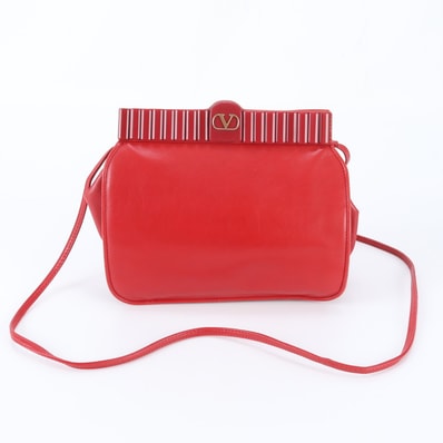 ■極美品 ヴァレンティノ ガラヴァーニ ショルダーバッグ レザー