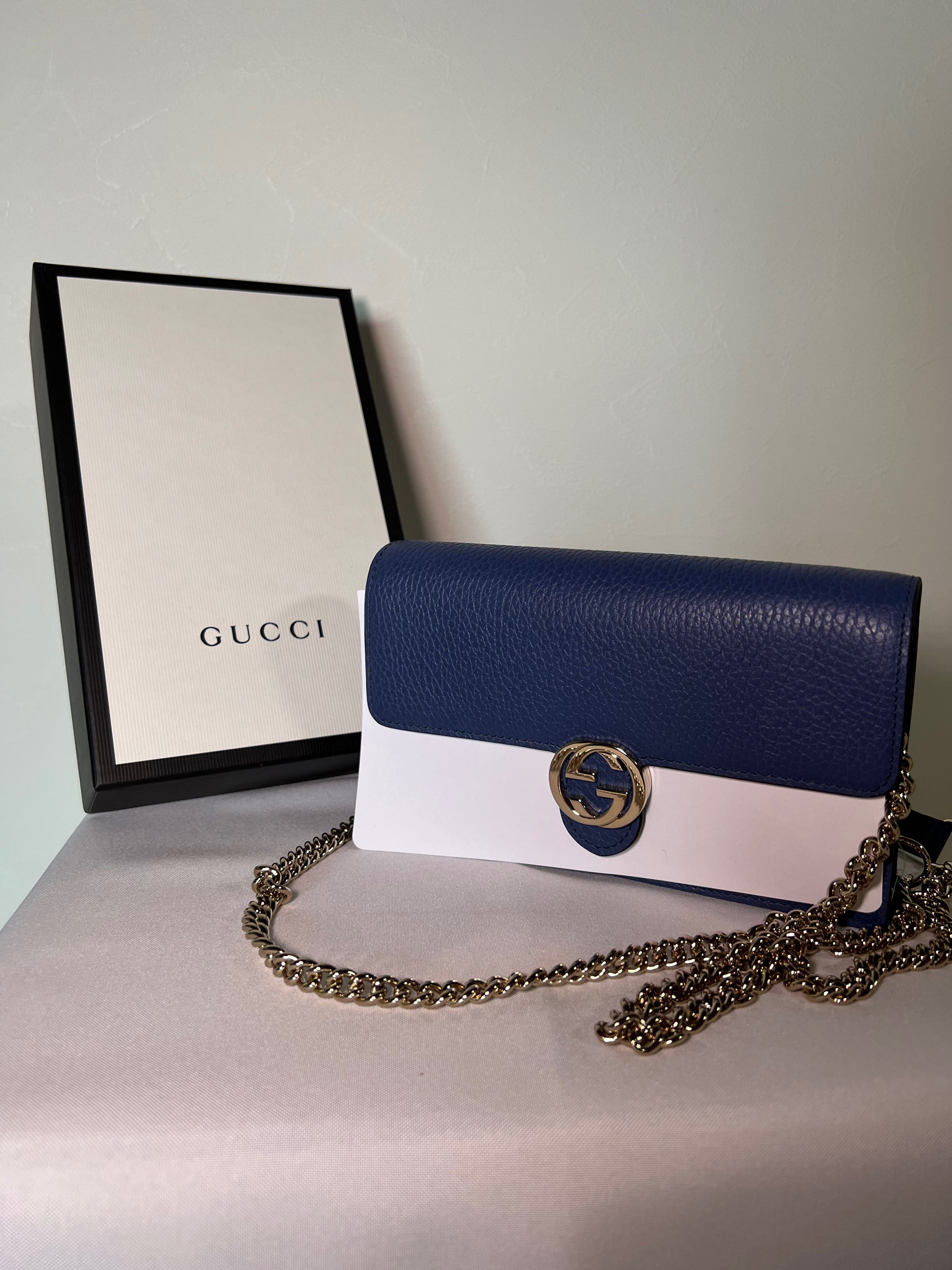 グッチ GGマーモント ショルダーバッグ レザーチェーンウォレットネイビー