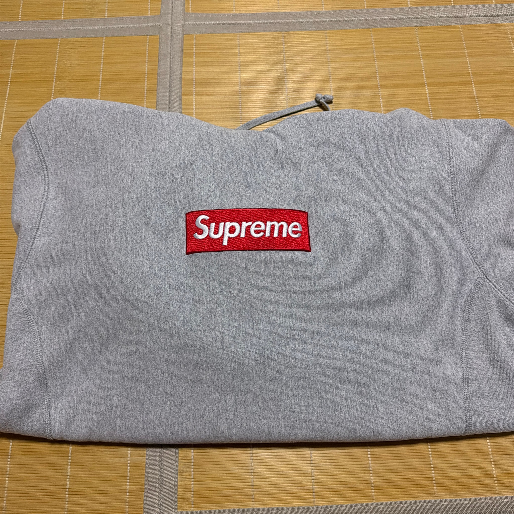 Supreme Box Logo Hooded Sweatshirt