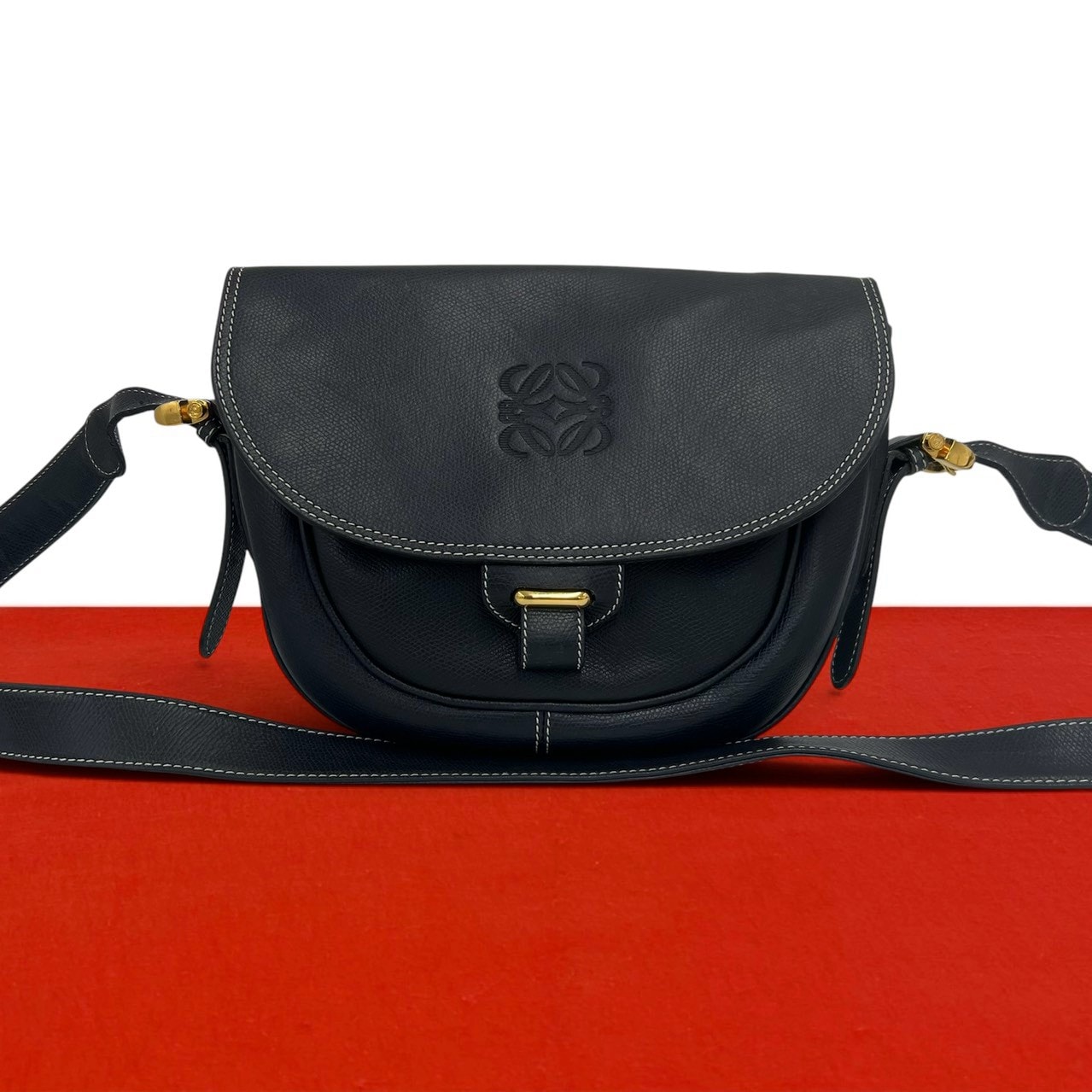 LOEWE ロエベ アナグラム ロゴ レザー ショルダーバッグ ネイビー
 951-3