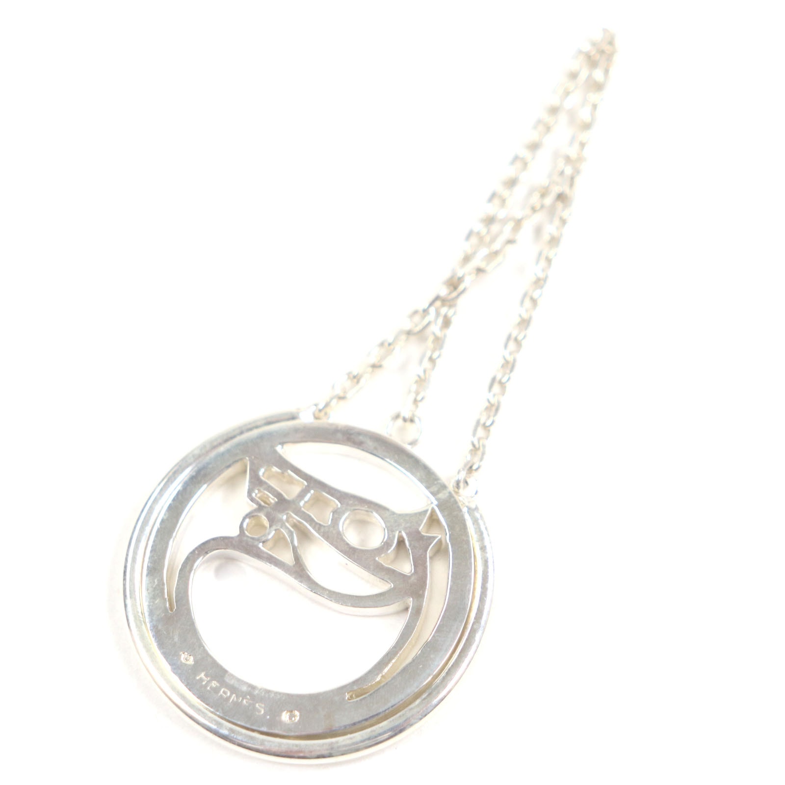 美品 エルメス
バッグチャーム シュバルチャーム シルバー メンズ