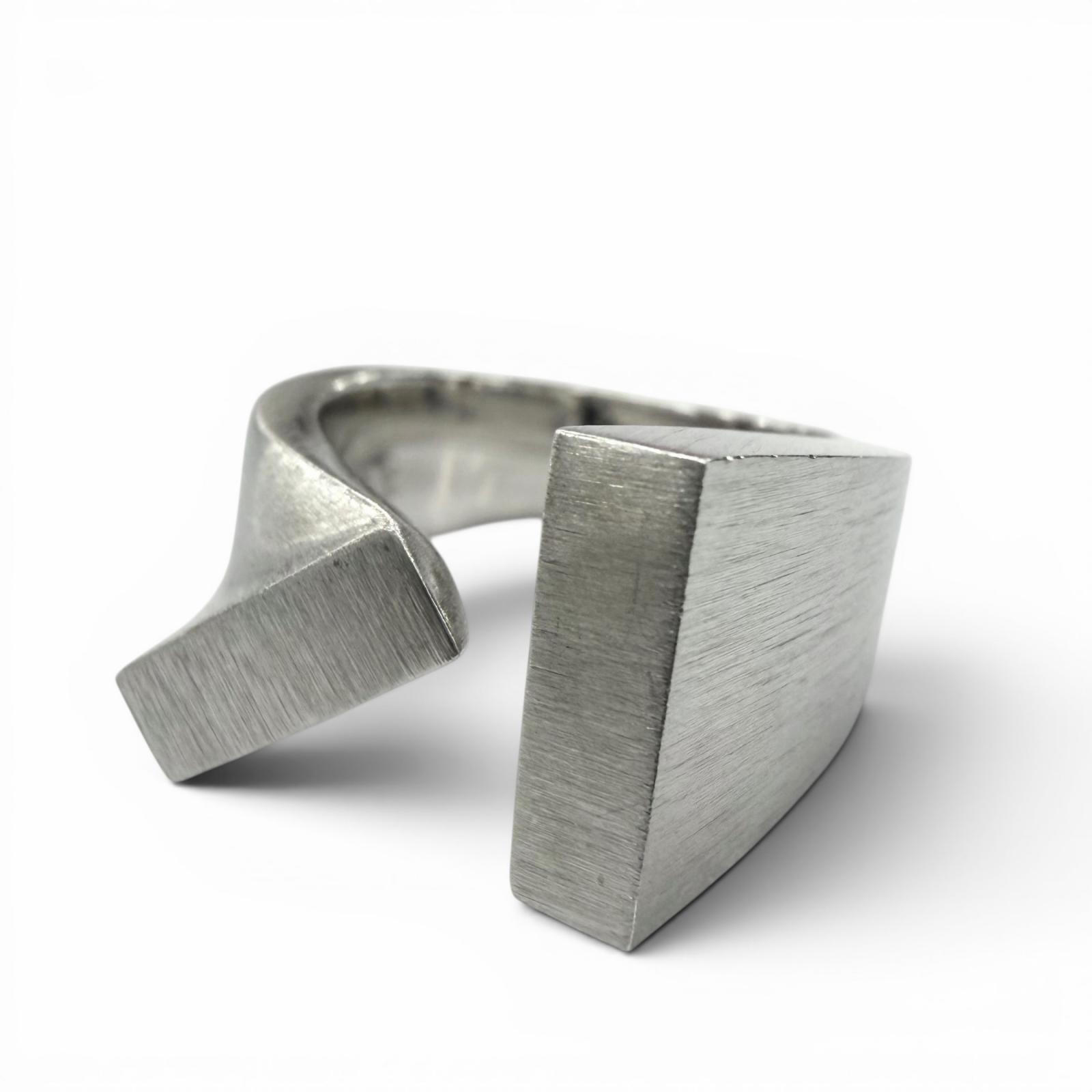 B (目立った傷や汚れなし)】美品 トムウッド リング 指輪 TILT RING 