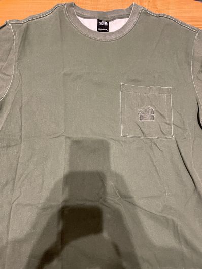 Supreme x The North Face Pigment Printed Pocket Tee "Olive"