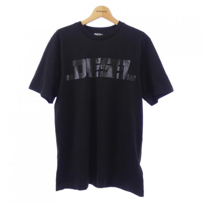 ディーゼル DIESEL A16861 RPAT1 900 Tシャツ