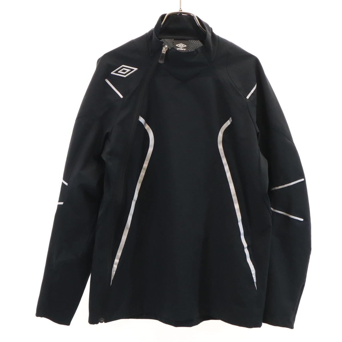 umbro アンブロ トレーニング ジップジャケット M ブラック