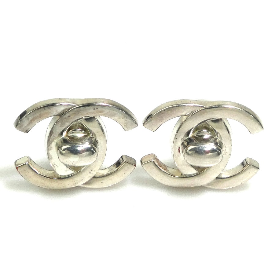 シャネル CHANEL イヤリング ターンロック メタル シルバー レディース【中古】 56705g