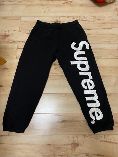 Supreme Satin Applique Sweatpant "Black" (22FW)