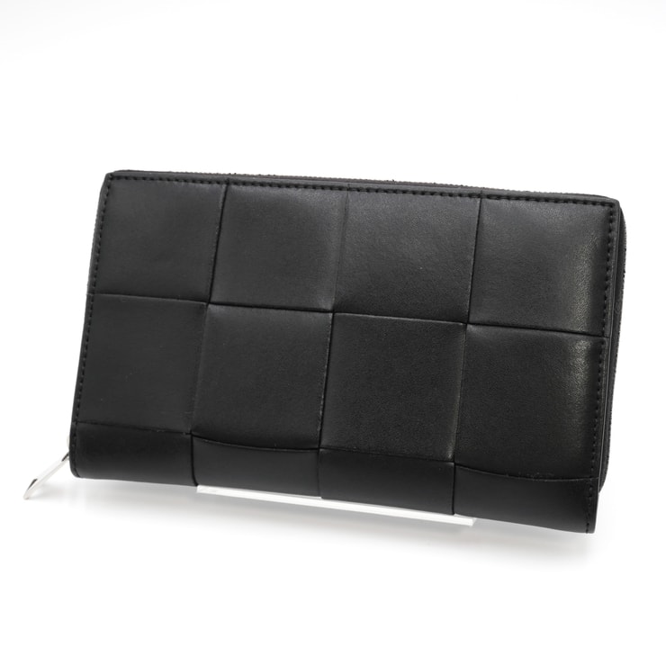 BOTTEGA VENETA(ボッテガ・ヴェネタ)マキシイントレチャート カセット ジップアラウンドウォレット 長財布 ブラック レザー シルバー金具 メンズ レディース【中古】
