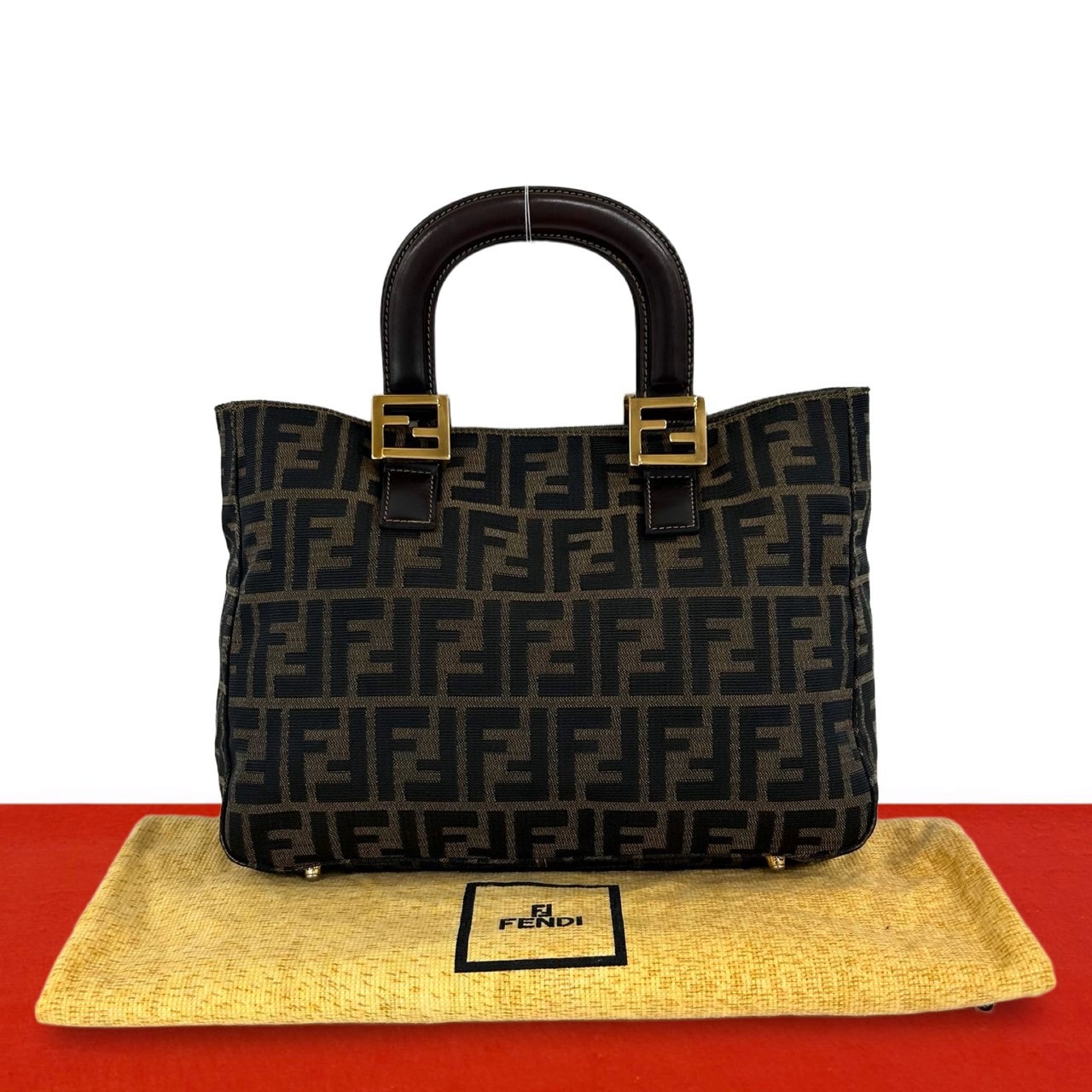 FENDI フェンディ ズッカ FF 柄 キャンバス レザー ハンドバッグ ブラウン
 45177