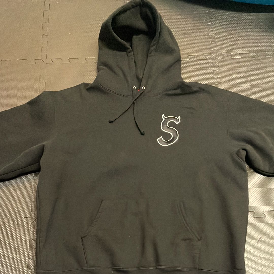 Supreme S Logo Hooded Sweatshirt "Black" (22FW)
