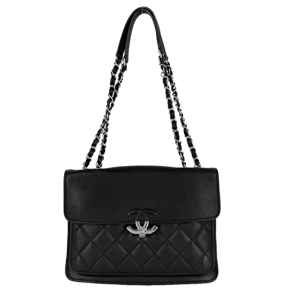 CHANEL シャネル ショルダーバッグ マトラッセ ココマーク ダブルチェーン 肩掛け 斜め掛け レザー    ブラック 黒 シルバー金具 レディース【中古品】