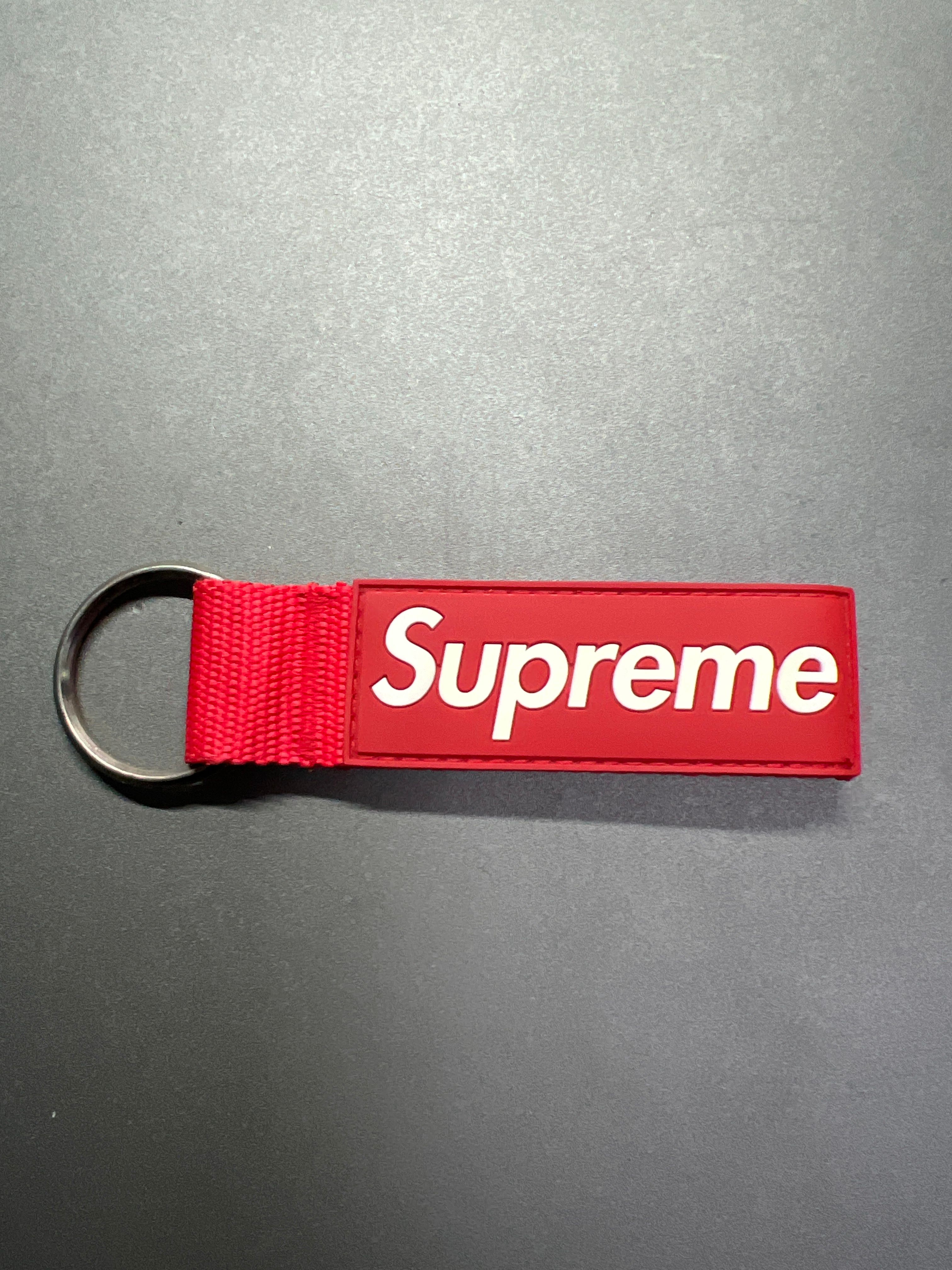 Supreme Webbing Keychain 
