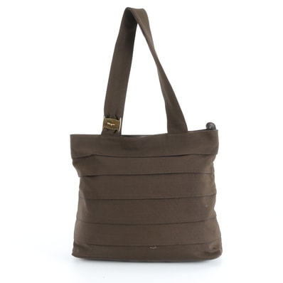 サルヴァトーレフェラガモ ヴァラトート バッグ レザー×キャンバス