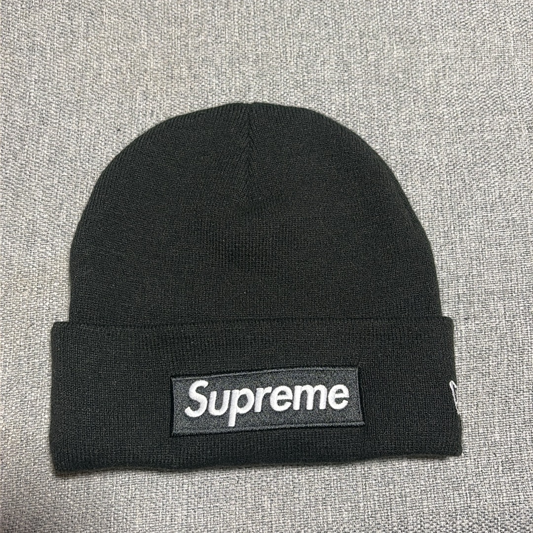 Supreme x NEW ERA Box Logo Beanie (25FW) "Black"