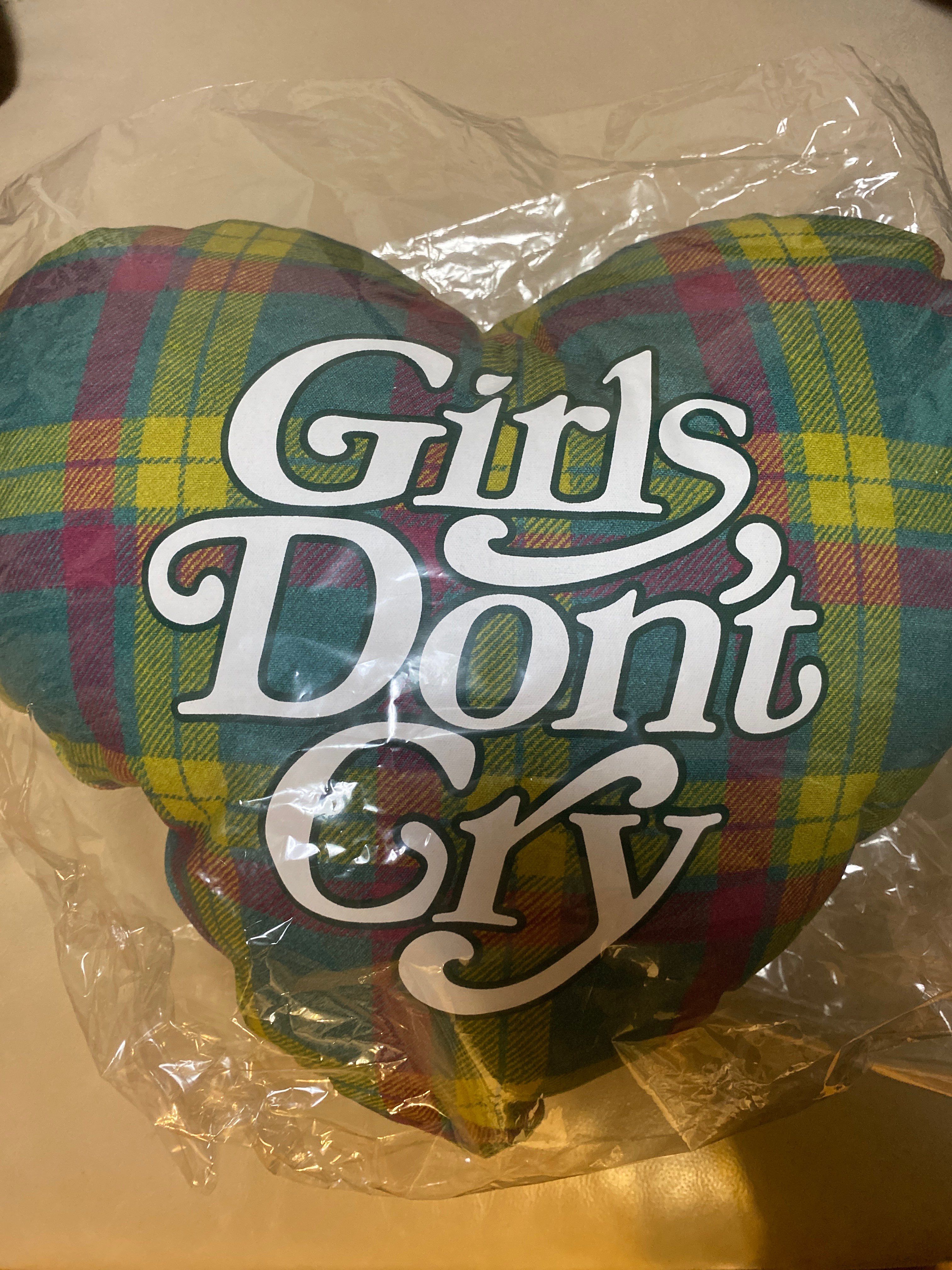 girlsdon'tcry 伊勢丹 ピロー クッション