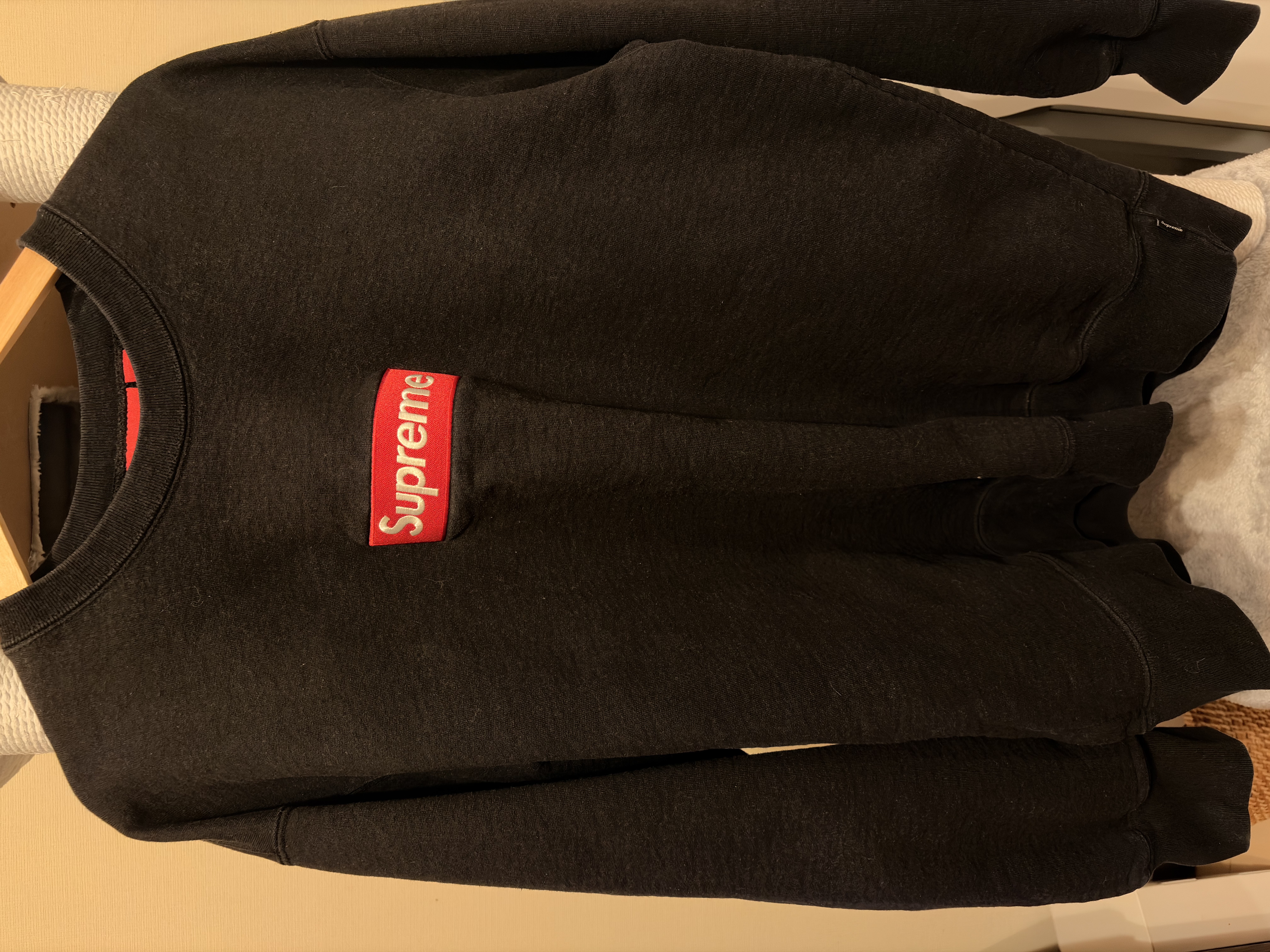 Supreme Box Logo Crewneck "Black" (22FW)