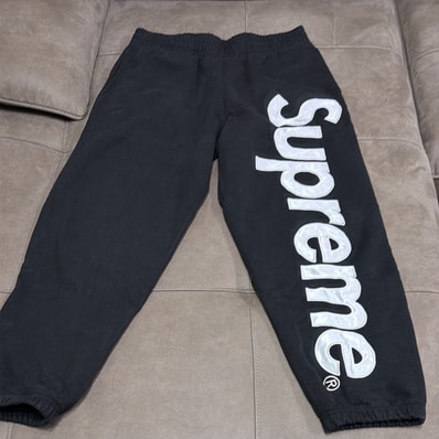 Supreme Satin Applique Sweatpant "Black" (24FW)