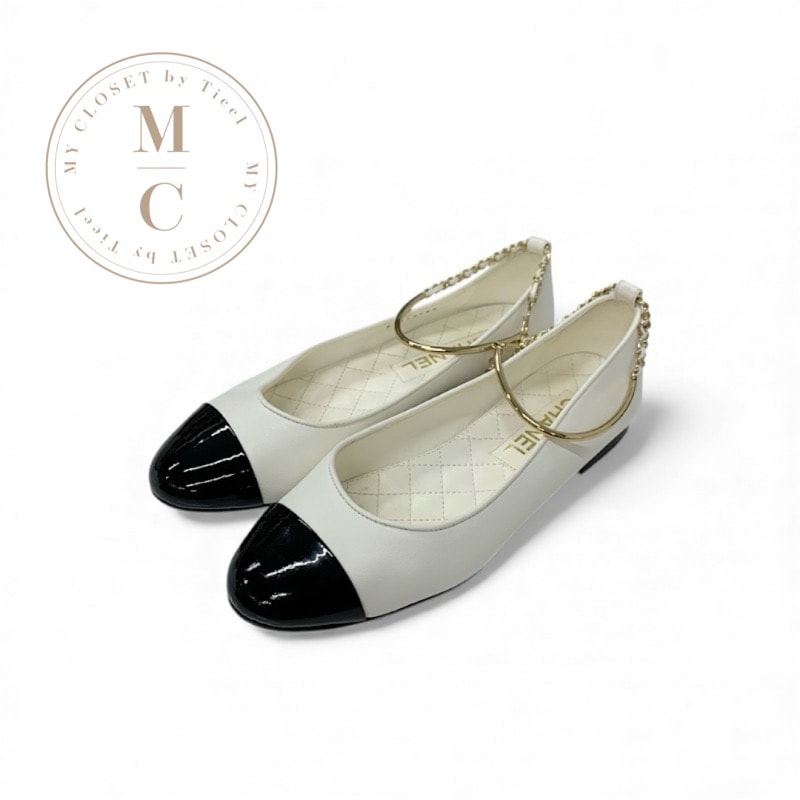 シャネル CHANEL フラットシューズ 靴 シューズ レザー パテント ホワイト ブラック ココマーク カメリア チェーン メタルストラップ バレリーナ