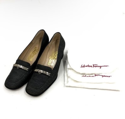 サルヴァトーレフェラガモDQ66667 パンプス レディース