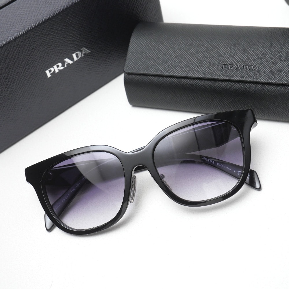 PRADA プラダ サングラス サイズ53□17 145 ウェリントン サイドロゴ ブラック イタリア製 ブランド古着【中古】20260916/RB0784