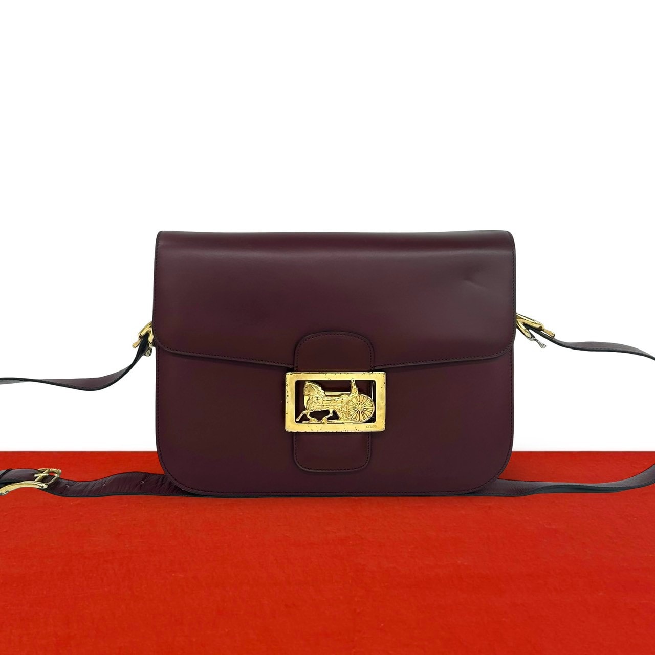 CELINE セリーヌ 馬車金具 ホースキャリッジ 金具 レザー ショルダーバッグ ワインレッド
 26458