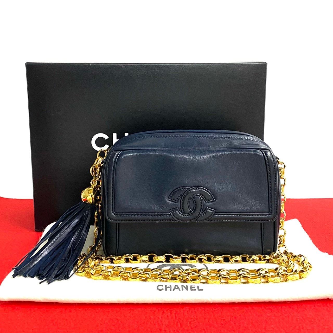 CHANEL シャネル ココマーク フリンジ チェーン ラムスキン ショルダーバッグ ネイビー
35965