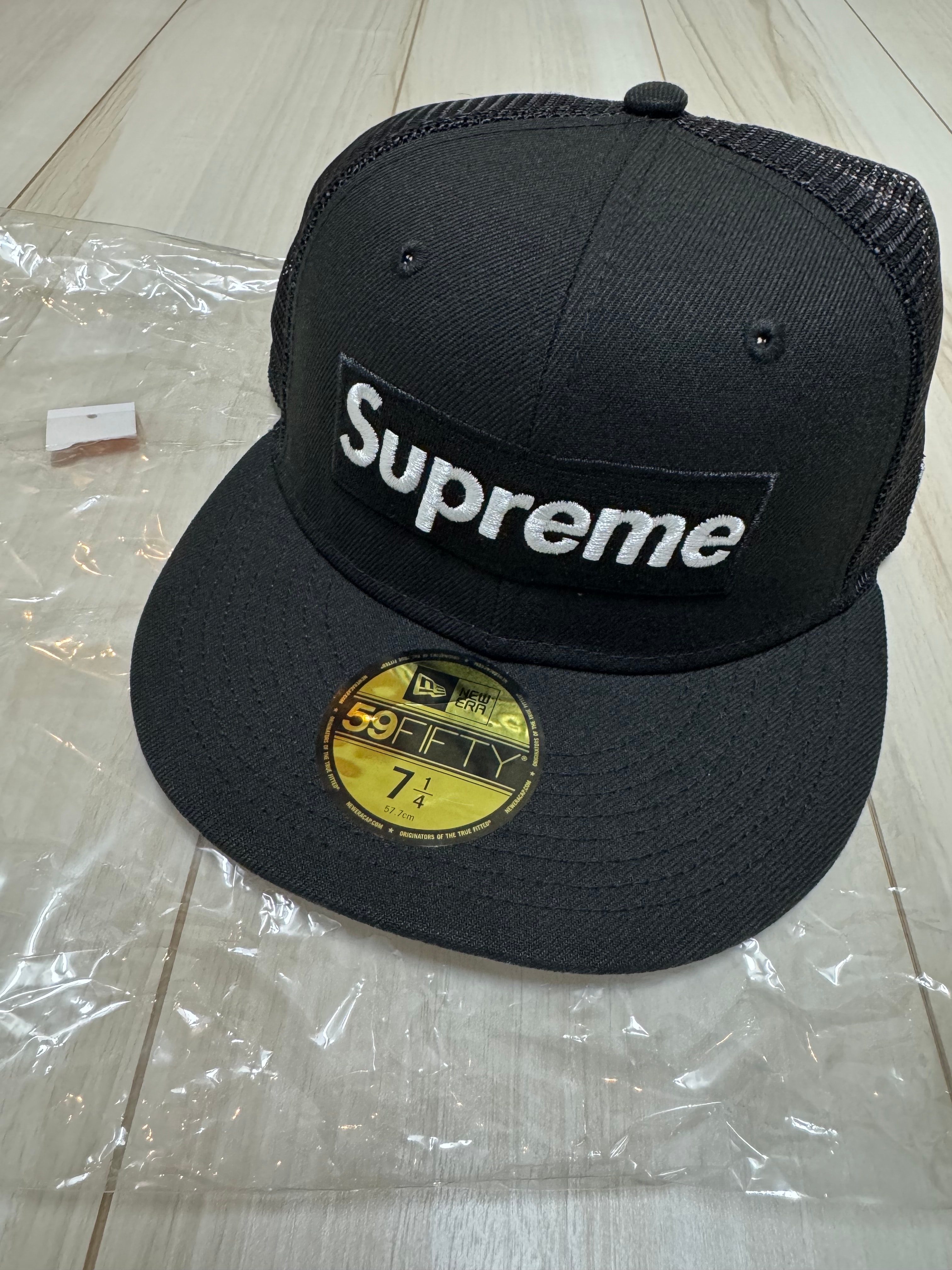 Supreme Box Logo Mesh Back New Era "Black" (23SS)