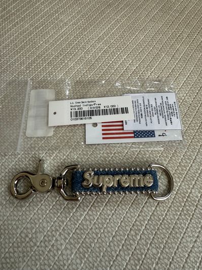 Supreme x b.b. Simon Denim Keychain Supreme x b.b. Simon Denim Keychain