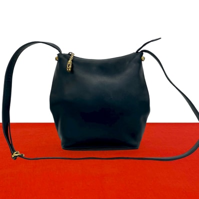 GUCCI グッチ GG ロゴ バンブー 金具 レザー ショルダーバッグ ネイビー
183-8