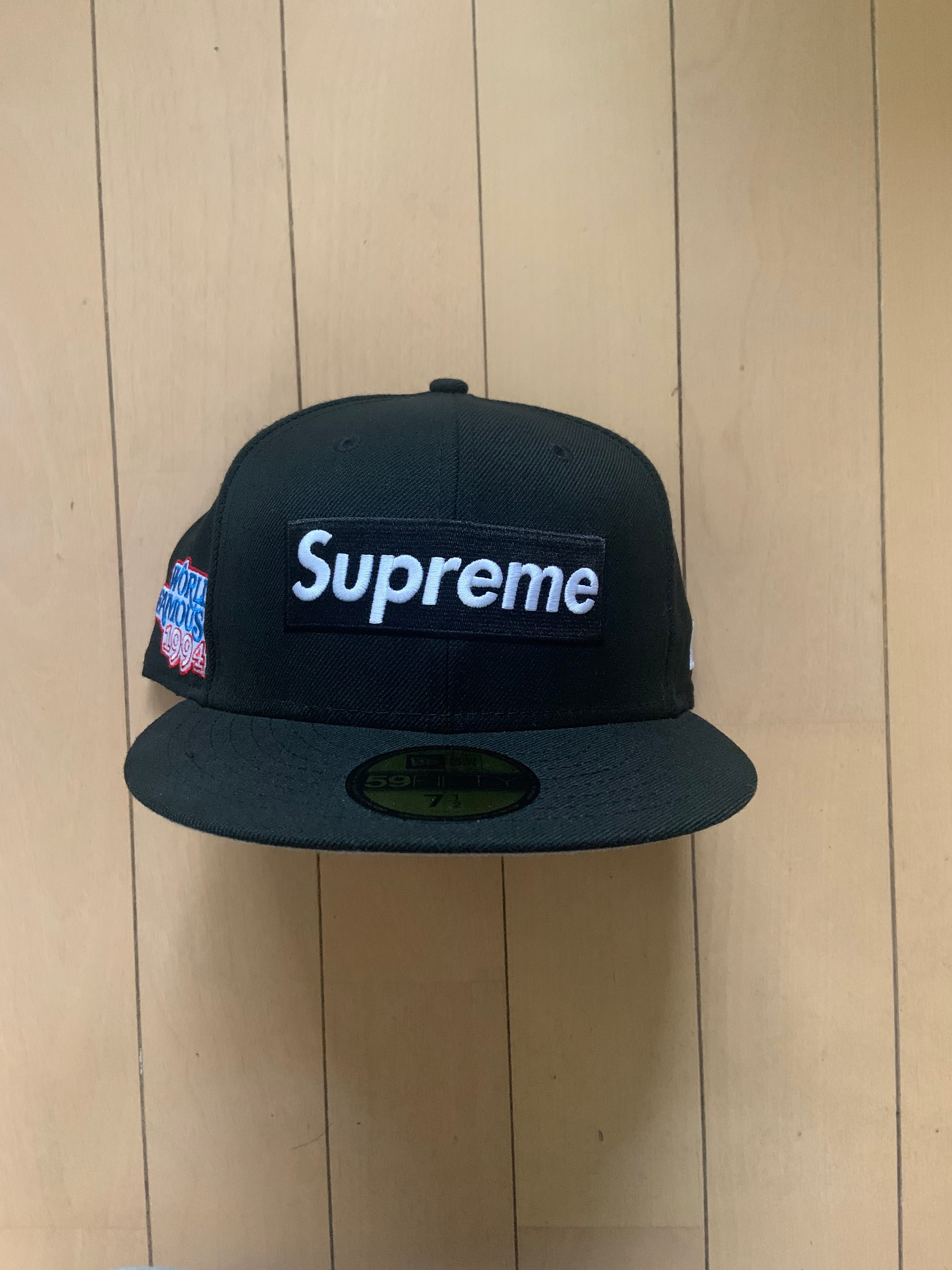 Supreme World Famous Box Logo New Era® "Black"