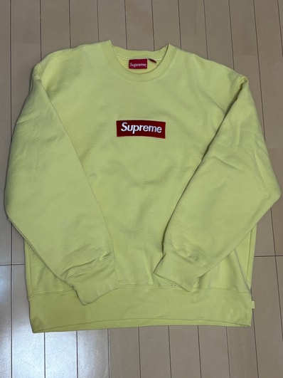 Supreme Box Logo Crewneck "Pale Yellow" (22FW)