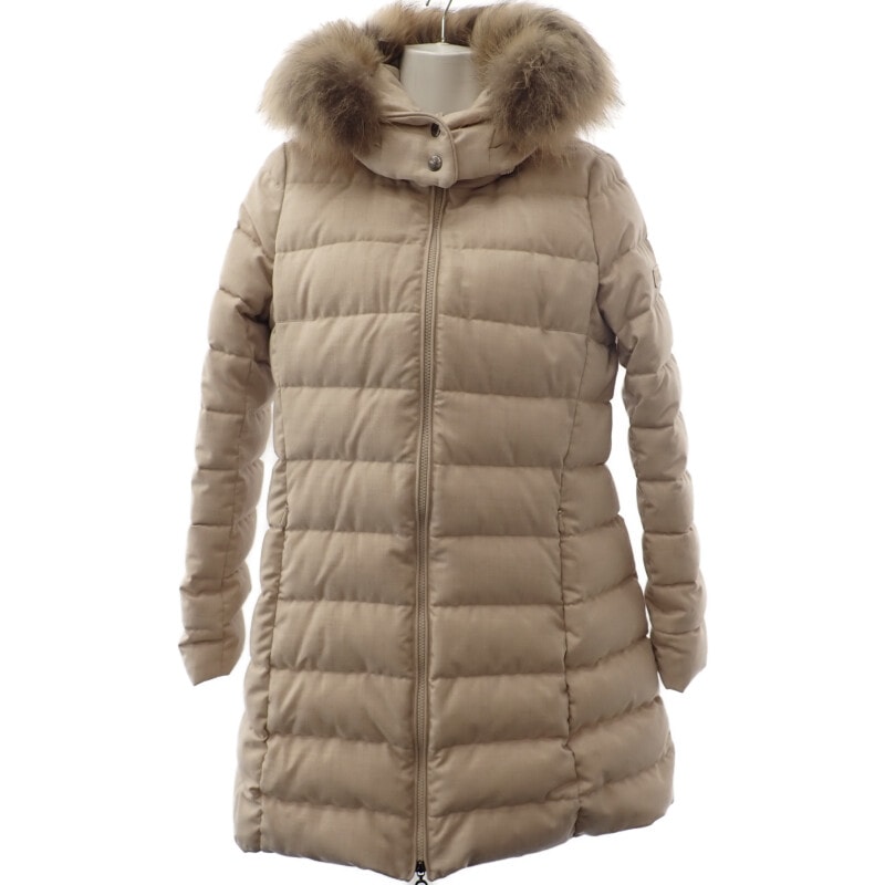 目立った傷や汚れなし】タトラス TATRAS LAVIANA ダウンコート