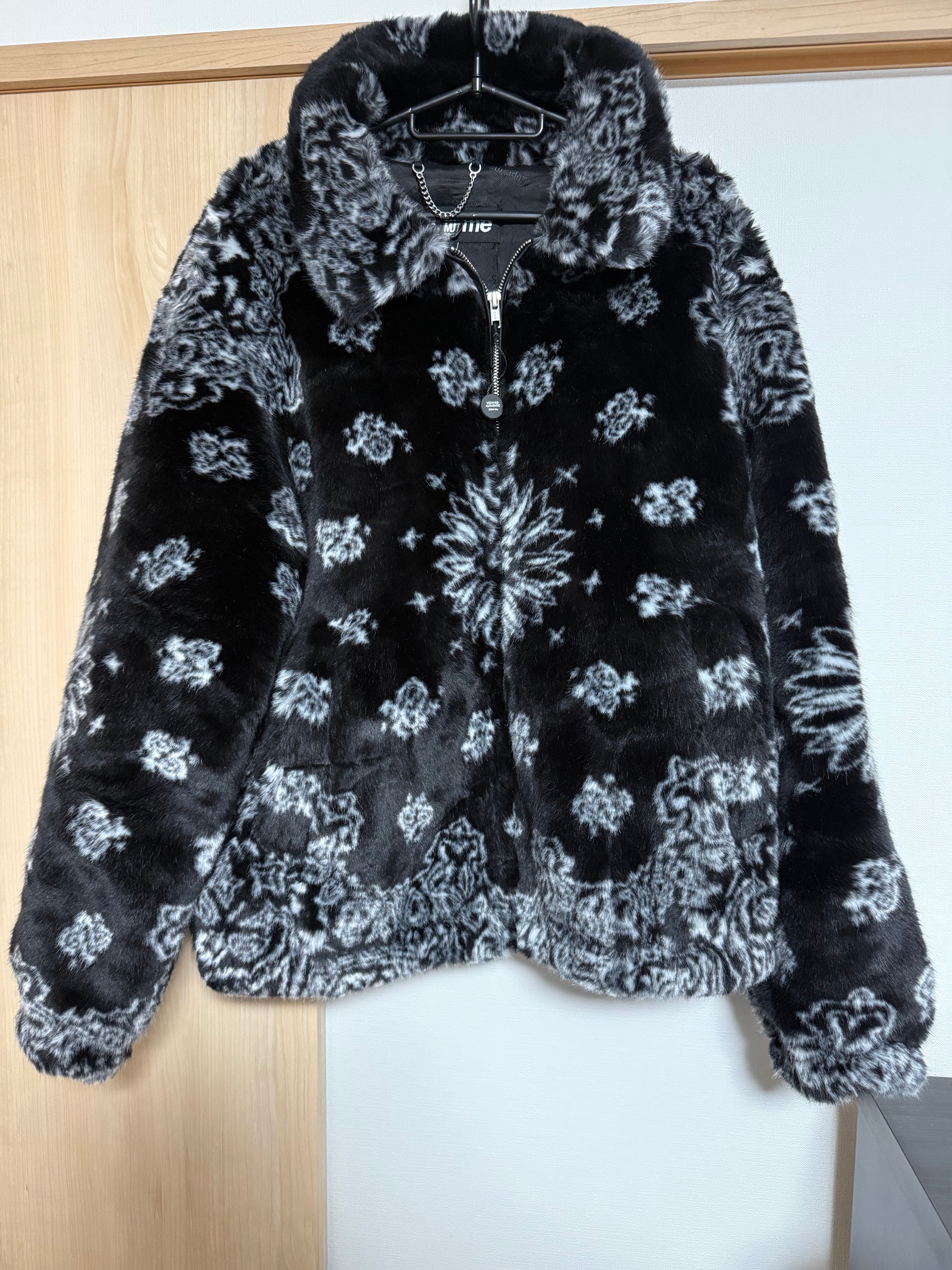 Supreme Bandana Faux Fur Bomber Jacket "Black"